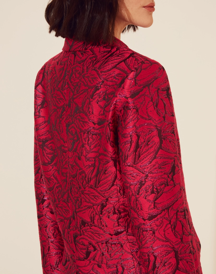 Blazer Eslovenia confeccionado em tecido jacquard brilhante. 