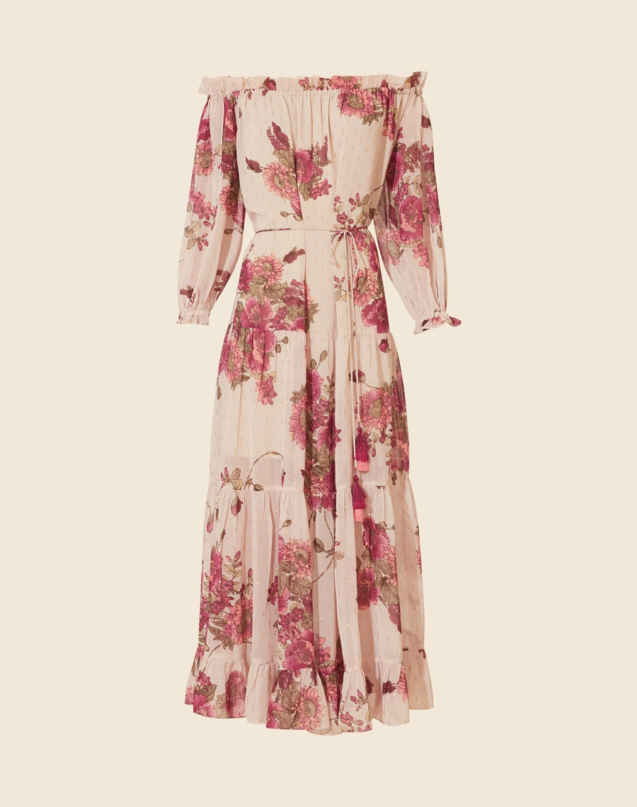 Vestido Longo Betina, confeccionado em tecido de poliéster estampado, tecido leve e fluido. 
Possui decote ombro a ombro com elástico interno, o que proporciona melhor ajuste e conforto e mangas longas com elástico interno o punho para melhor caimento. 
