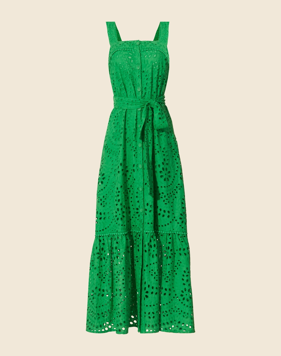 Vestido Midi Nayla confeccionado em Laise, com decote quadrado e alças largas. <br/>
Fechamento frontal por botões de casa forrados. <br/>
Acompanha faixa para acinturar a peça. <br/>