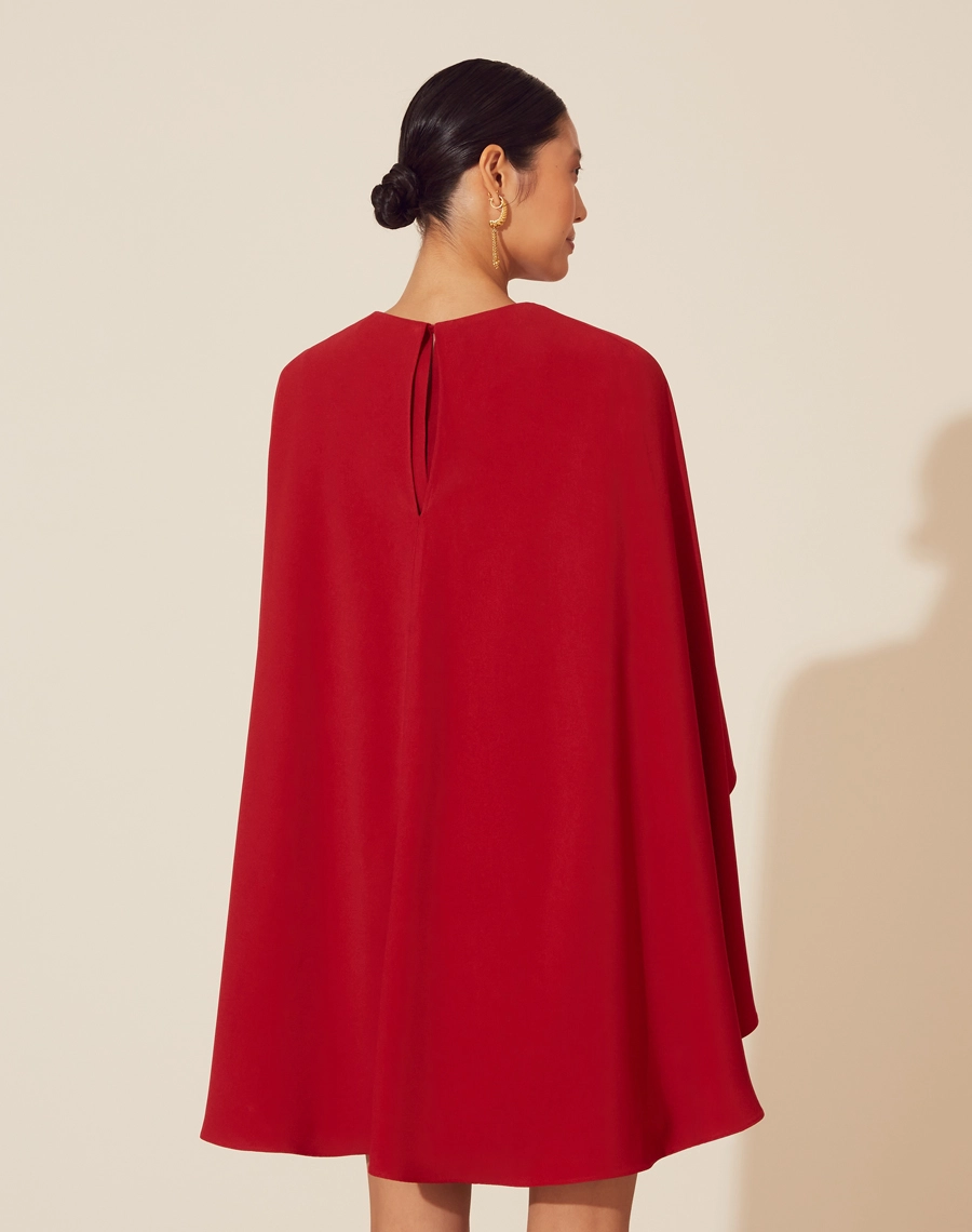 Vestido Curto Nick confeccionado em Crepe Patou.
