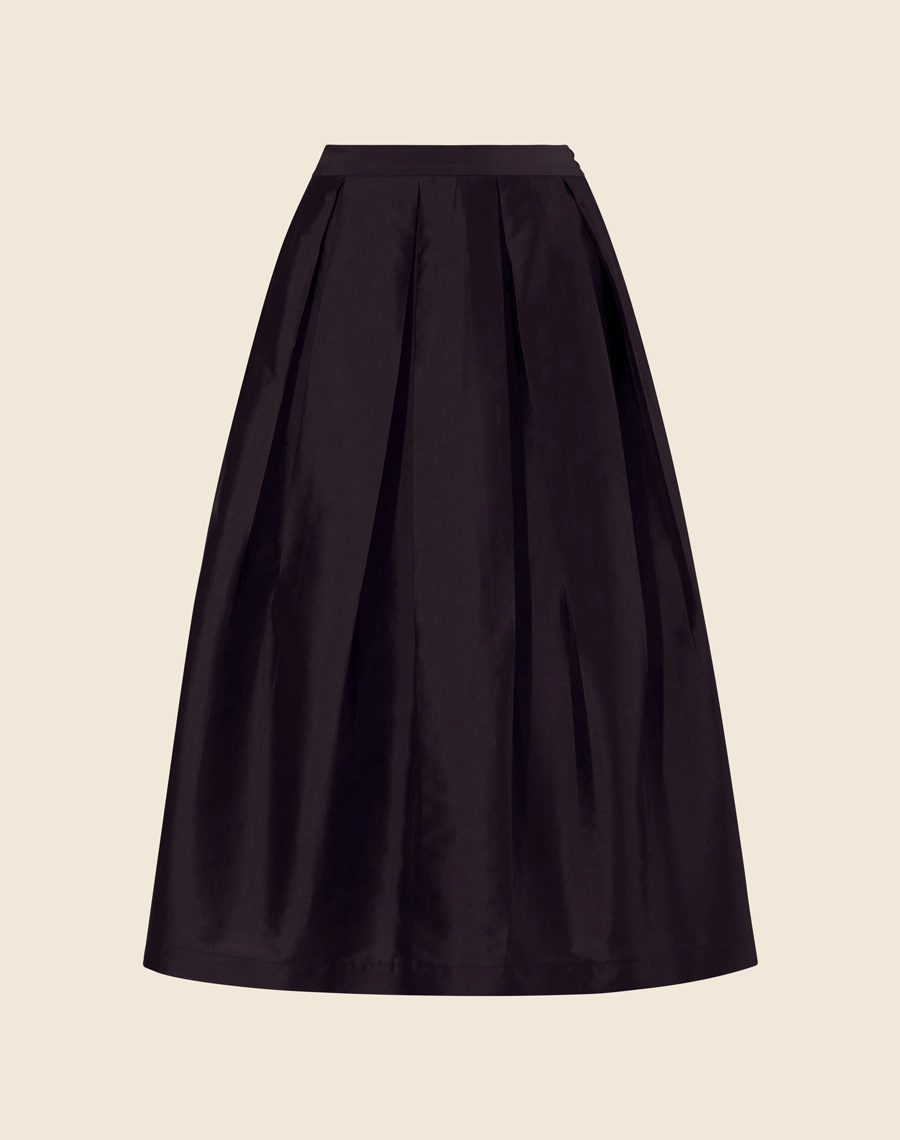 Saia Midi Vitoria confeccionada em tafetá . <br/>
Sua cintura é alta, com pregas, modelagem evasê e barra reta.<br/>
