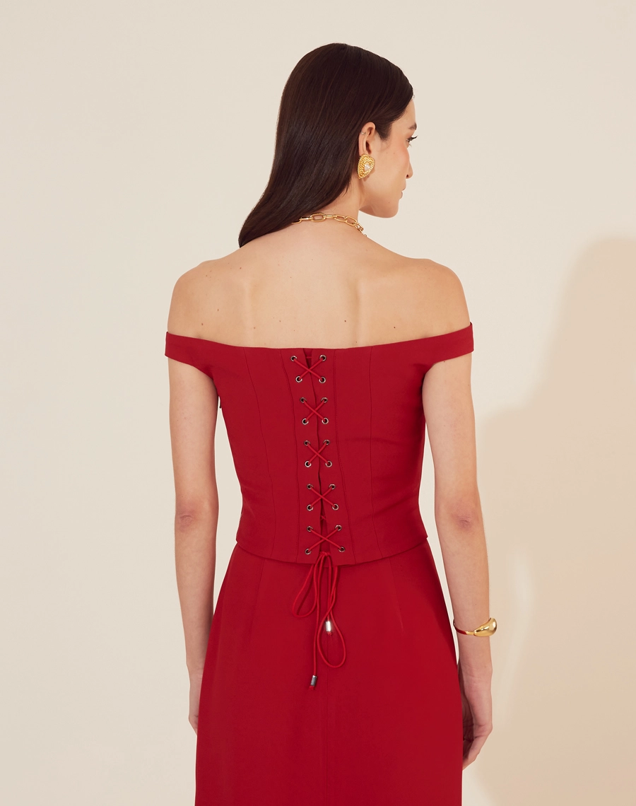 Top Luana confeccionado em Crepe Patou.