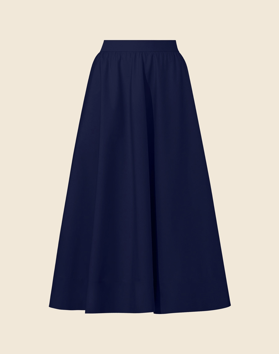 Saia Midi Yasmin confeccionada em Tricoline. <br/>
Sua cintura é alta, com pregas, modelagem evasê e barra reta.<br/>
Fechamento por zíper invisivel lateral. <br/>