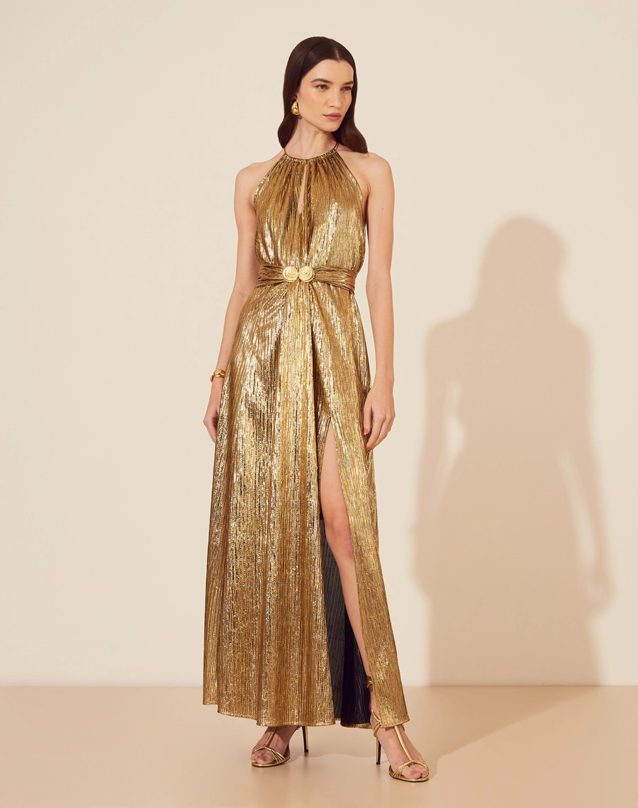 Vestido Longo Aurora confeccionado em malha foil, trazendo brilho e sofisticação para qualquer ocasião. <br/>
