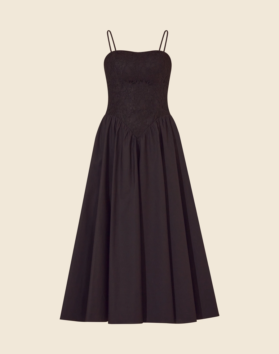 O Vestido Midi Brignoles confeccionado em Renda delicada, ele traz um visual refinado, ideal para eventos especiais. <br/>
O modelo possui alças finas e um zíper nas costas para garantir um ajuste impecável.<br/>
Além disso, o detalhe de amarração nas costas adiciona um toque diferenciado e moderno, fazendo deste vestido um destaque em qualquer ocasião. <br/>
Com um caimento fluido e cintura marcada que valoriza a silhueta, proporcionando conforto e estilo. <br/>