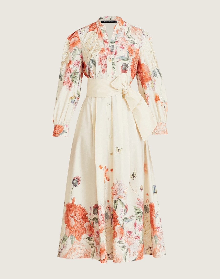 A Chemise Sofia é confeccionada em tricoline estampado. A estampa floral exclusiva Amissima adiciona delicadeza à peça, tornando-a perfeita para ocasiões do dia e da noite. Um look prático, elegante e versátil para qualquer momento.