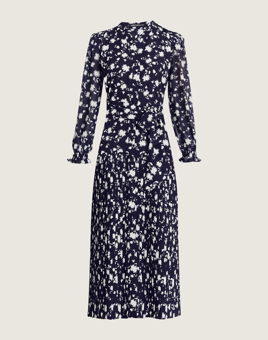 Vestido Midi Tuane é  confeccionado em crepinho estampado. Esse vestido midi estampado é perfeito para quem busca conforto e estilo, ideal tanto para eventos diurnos quanto noturnos.