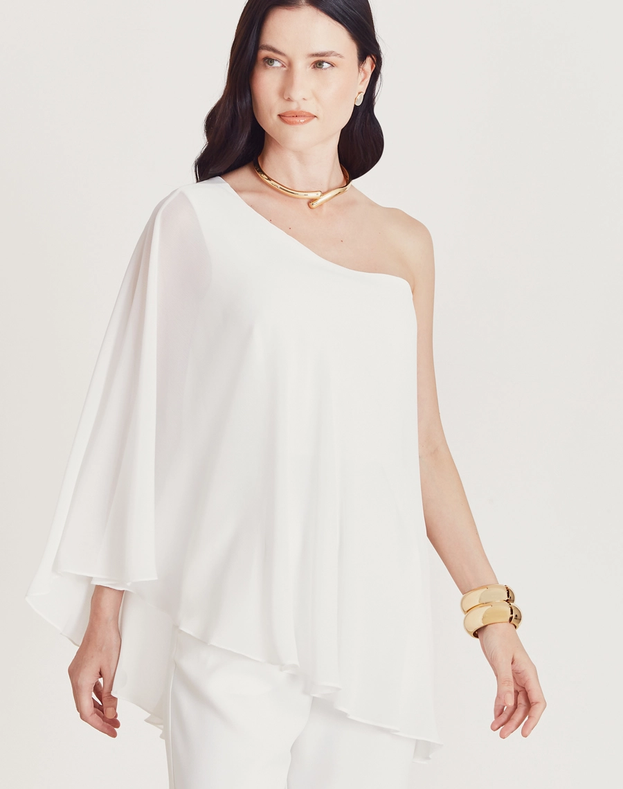 O Macacão Cassandra é confeccionado em Crepe Zara, um tecido levemente texturizado que oferece um caimento leve e fluido, ideal para quem busca conforto e elegância.
