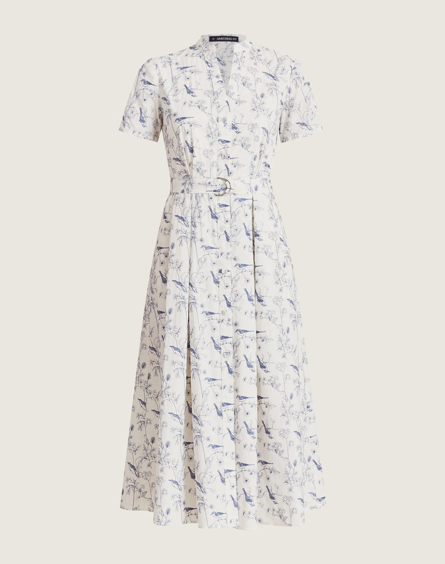 A Chemise Naty é confeccionada em cambraia bordada. Versátil e elegante, transita por brunchs, eventos casuais ou reuniões informais.

