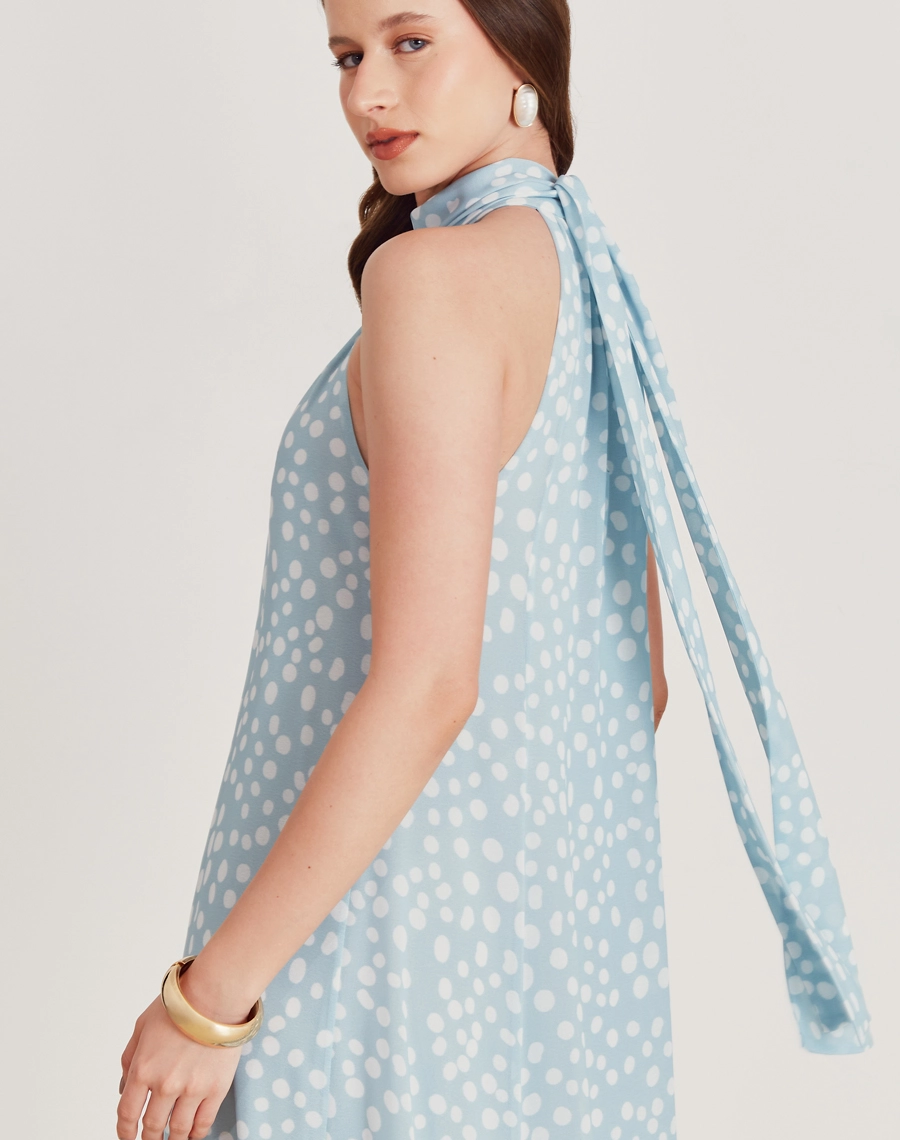 O Vestido Longo Analice é confeccionado em chiffon estampado. Perfeito para eventos casuais, passeios diurnos e brunches.