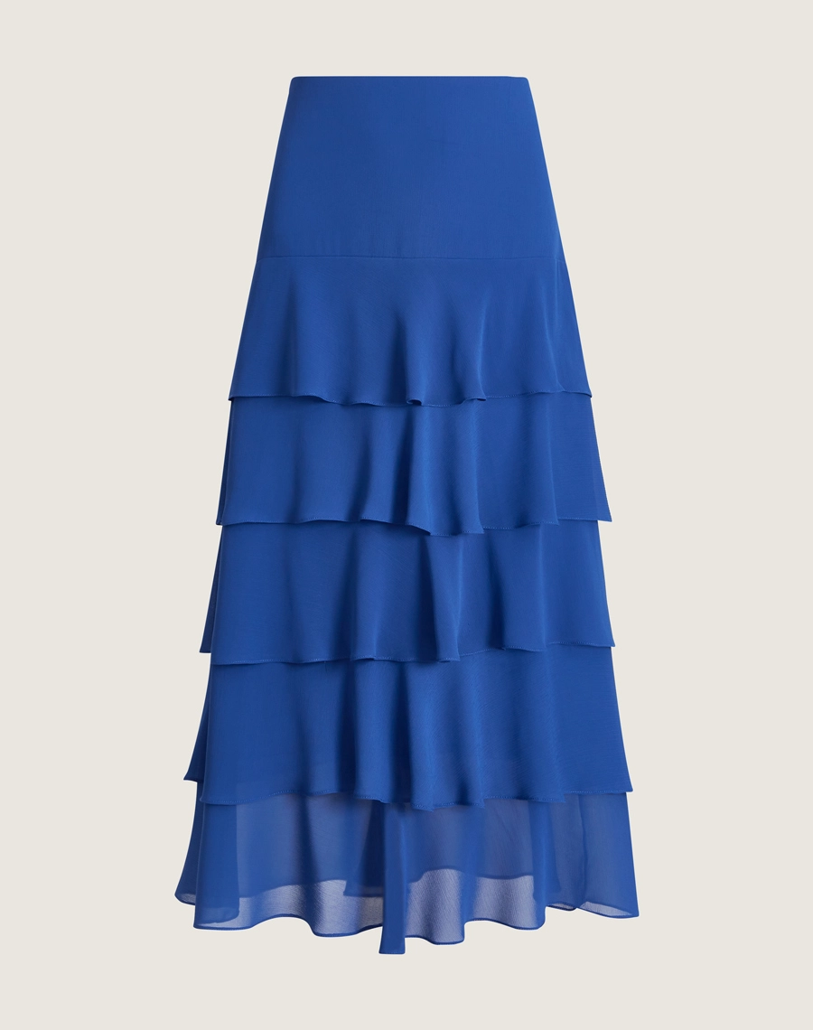 A Saia Midi Ophelia é confeccionada em chiffon youro. Ideal para quem busca um look sofisticado e versátil, perfeito para diversas ocasiões. Se encaixa tanto em eventos ao ar livre, como em jantares especiais.