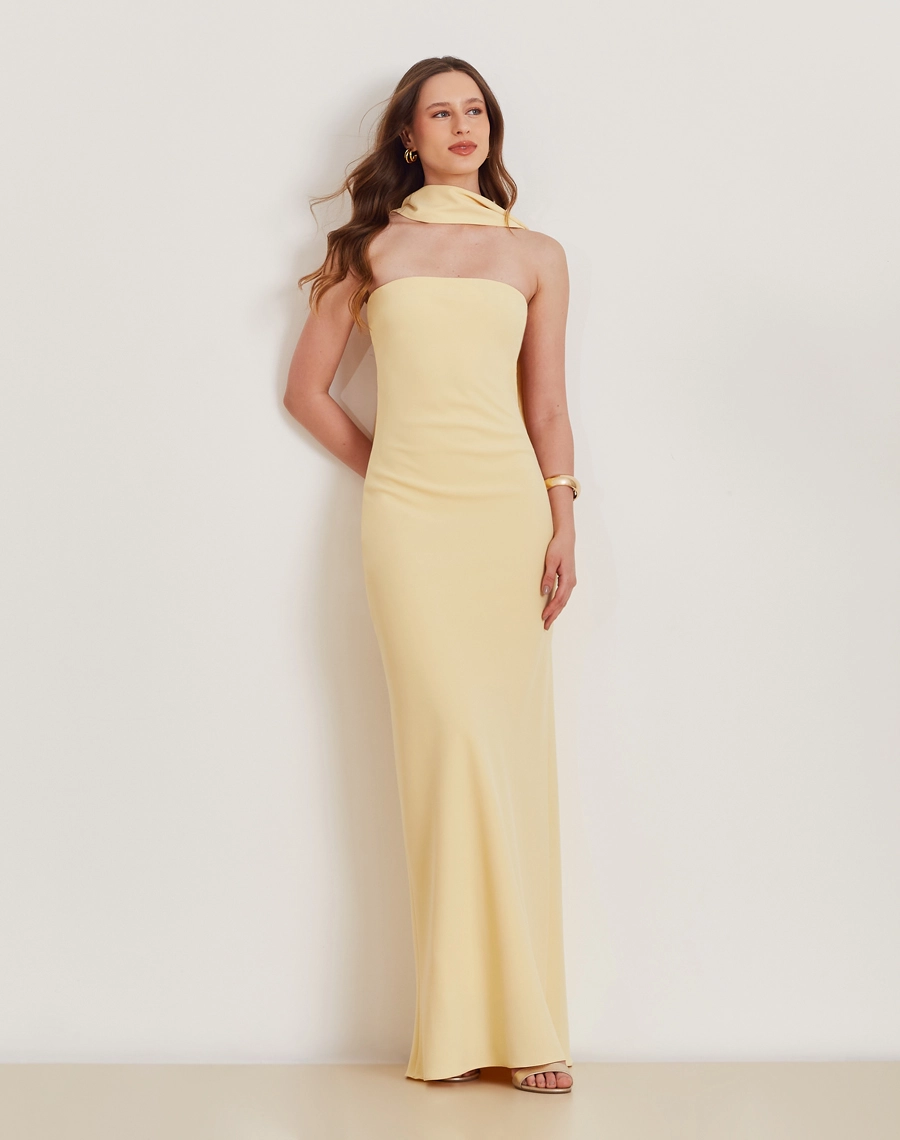 O Vestido Longo Juliette é confeccionado em crepe zara. Perfeito para eventos formais, festas de gala ou ocasiões que transitam do dia à noite.