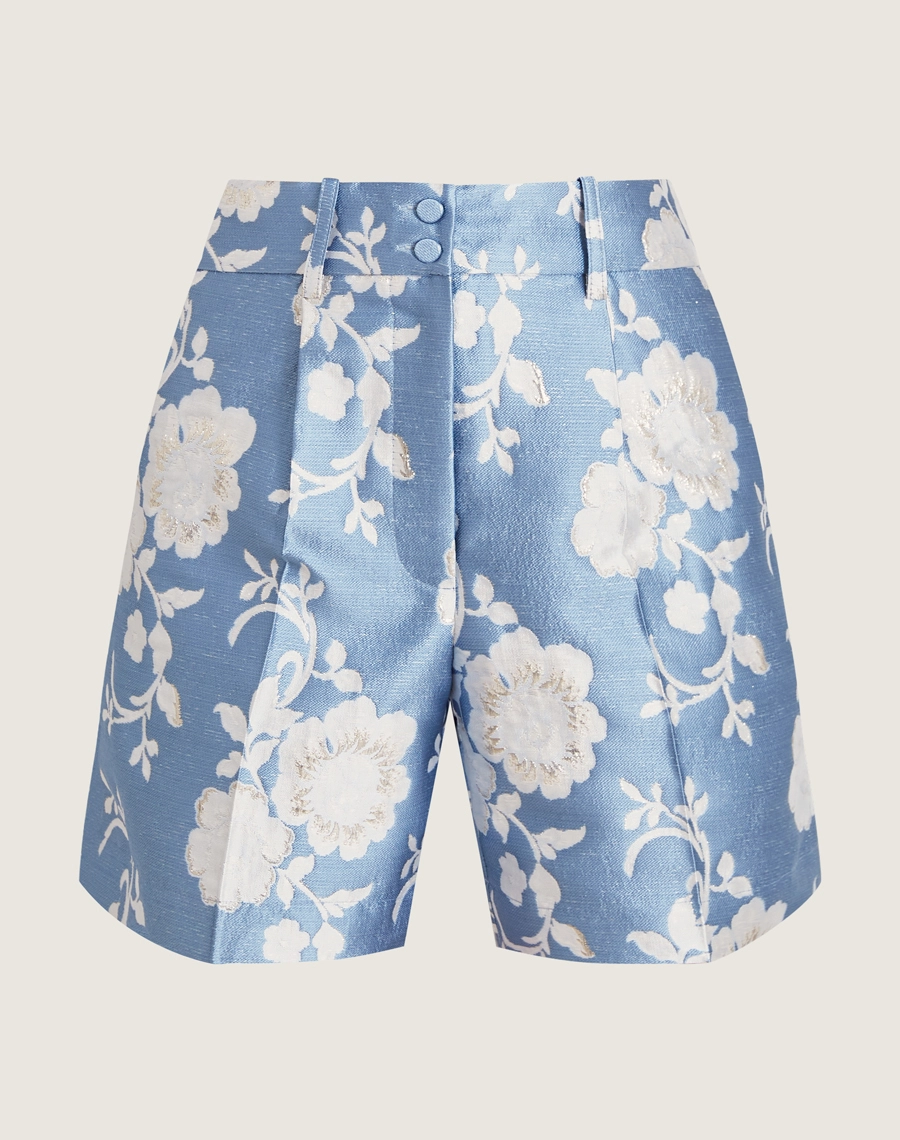 O Shorts Madeline é confeccionado em Jacquard, tecido que possui brilho sutil e textura encorpada que valoriza a peça. 