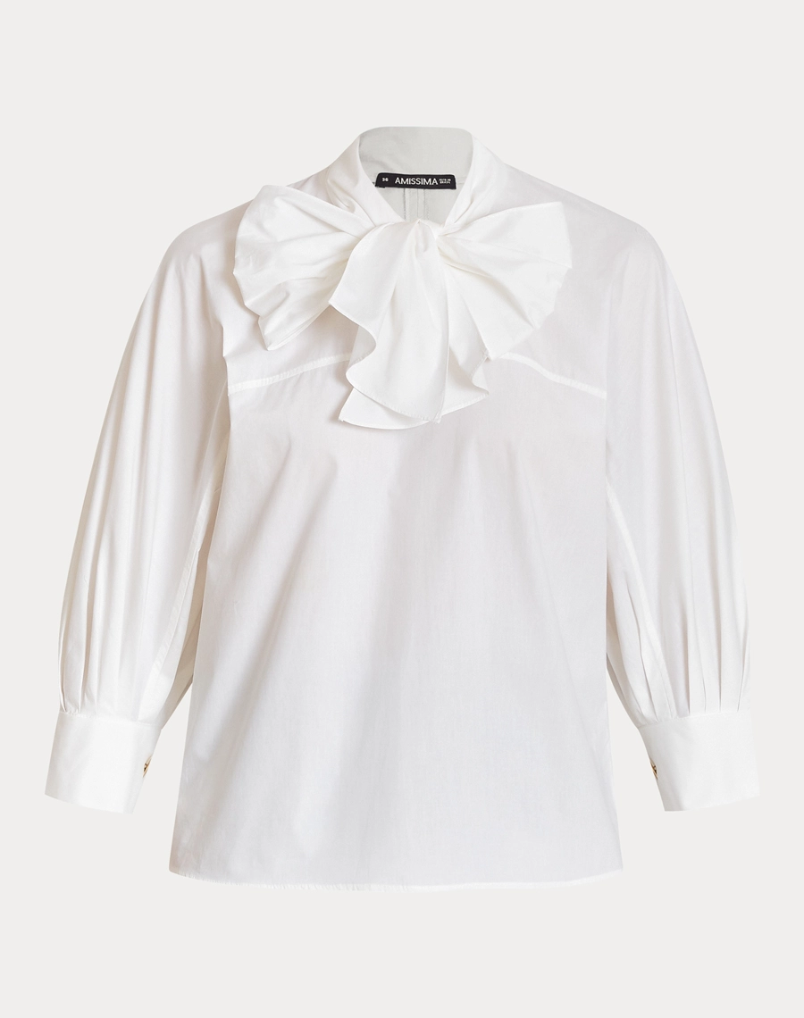 A Blusa Gianna é confeccionada em Cotton Paper. Versátil, pode ser combinada em looks que transitam facilmente entre o dia e a noite, oferecendo praticidade e estilo.