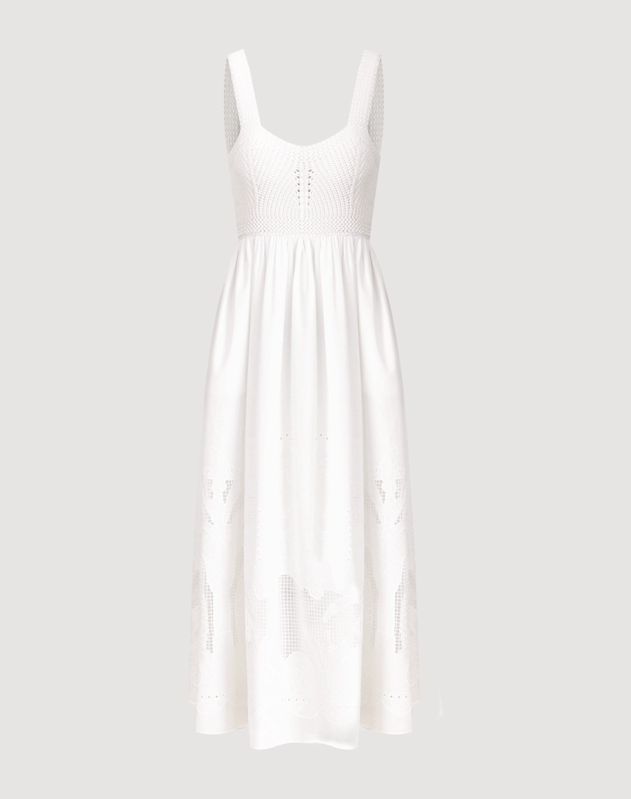 Vestido Midi Florence confeccionado em laise branco, tecido leve, fresco e confortável, com ótimo caimento e ideal para o verão.