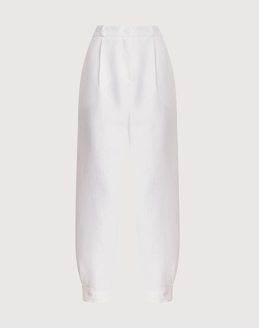 O Calça Dayana é confeccionada confeccionado em linho, um tecido leve e confortável, que oferece sensação de maciez ao toque. 