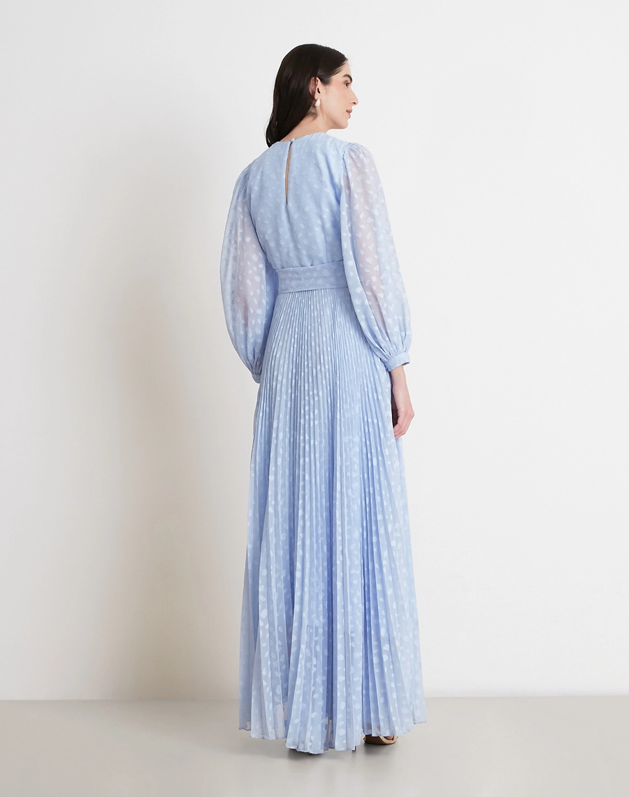 O Vestido Longo Meny é confeccionado em Jacquard, tecido de textura sofisticada, leve e com excelente caimento.