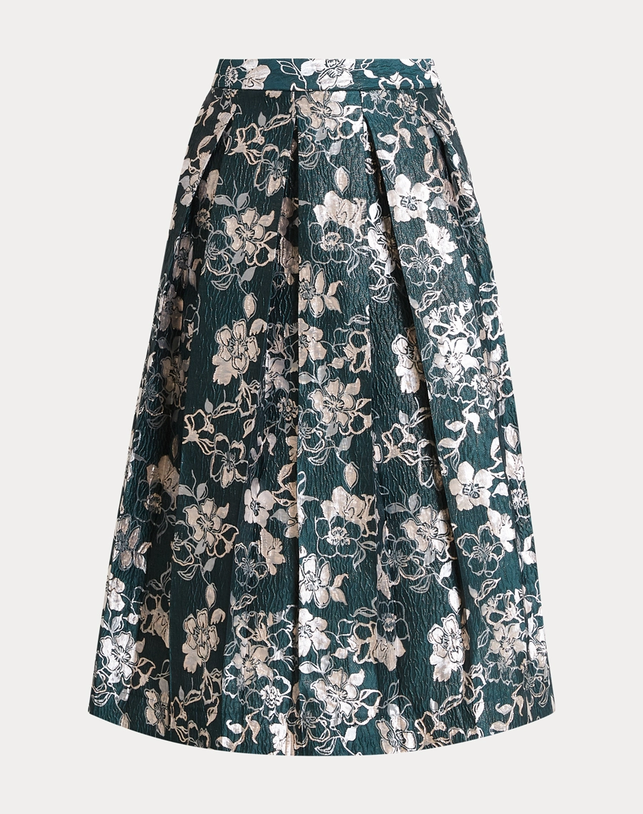 A Saia Midi Rayane confeccionada em Jacquard, tecido de alta qualidade com padronagem floral elegante, trabalhada diretamente na trama, proporcionando um visual sofisticado e diferenciado.