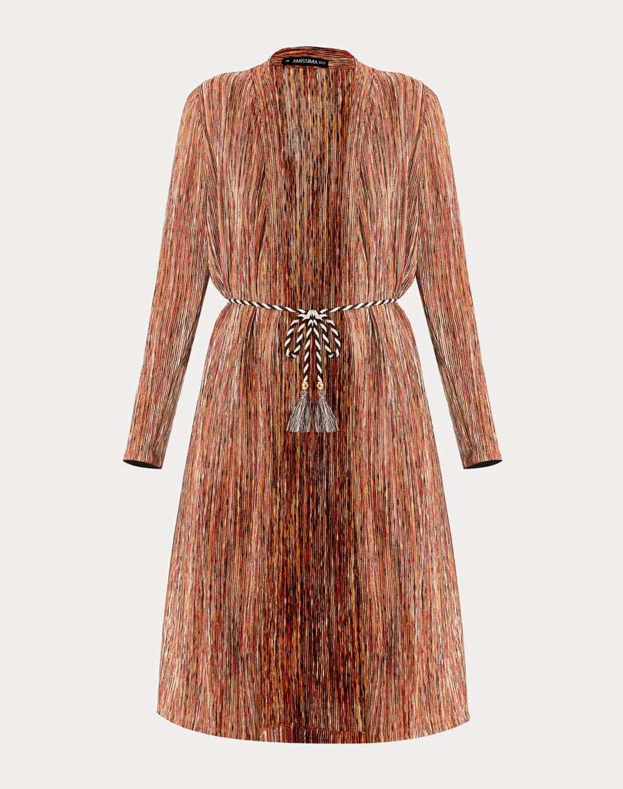 O Cardigan Lydiane é confeccionado em malha mescla, tecido moderno e versátil, caracterizado pelo seu efeito levemente mesclado que mistura diferentes tons, criando um visual casual e atual.