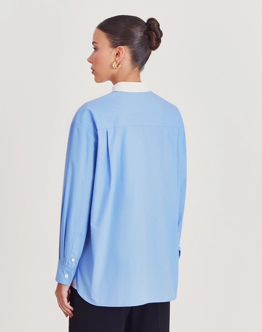 Camisa Angelina é confeccionada em Cotton Paper, tecido 100% algodão que oferece conforto, resistência e um toque macio ao vestir.