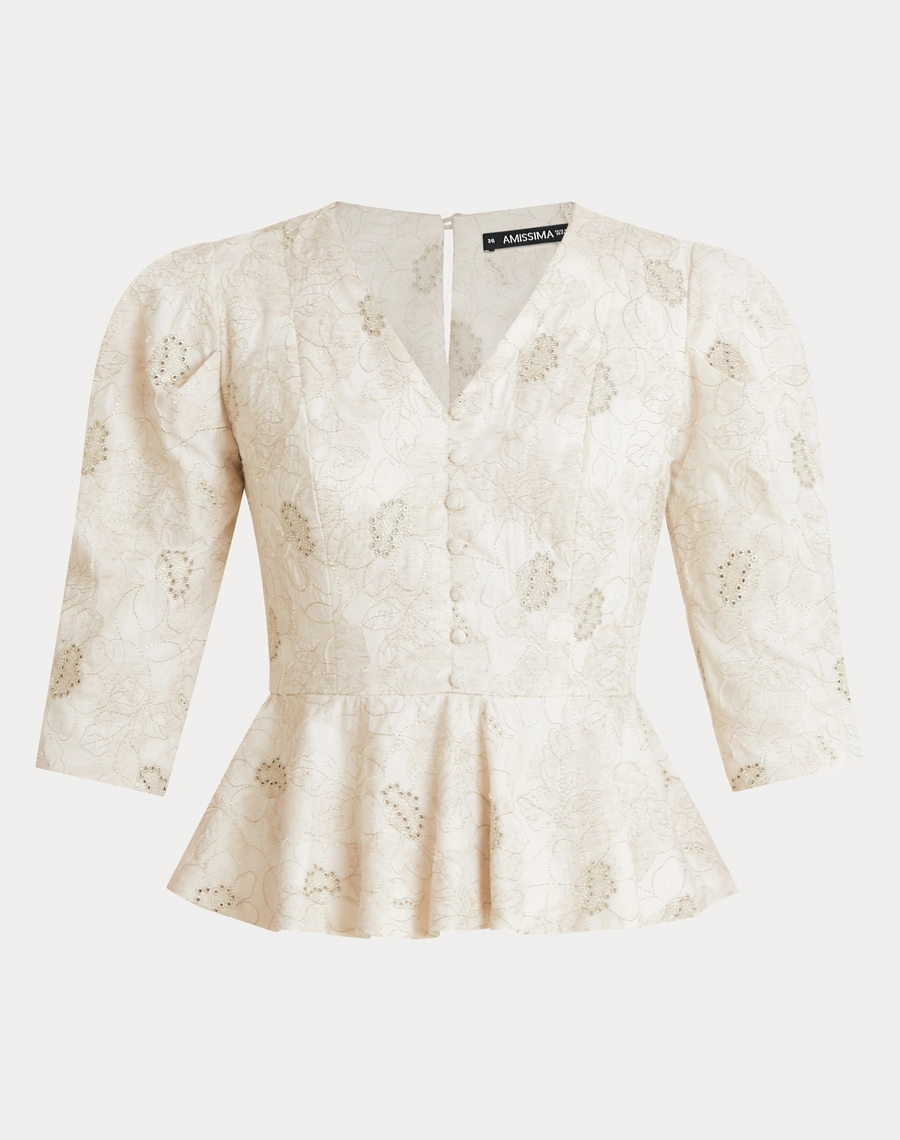 A Blusa Luna é confeccionada em algodão com toque macio e delicado, trazendo um visual romântico e sofisticado.