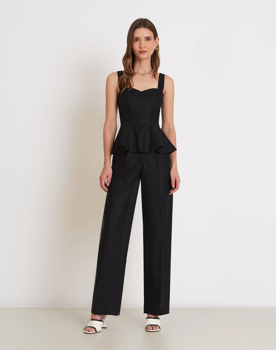 A Calça Melissa é confeccionada em linho de alta qualidade, o tecido se destaca pela leveza e excelente respirabilidade, proporcionando bem-estar ao longo do dia. <br/>