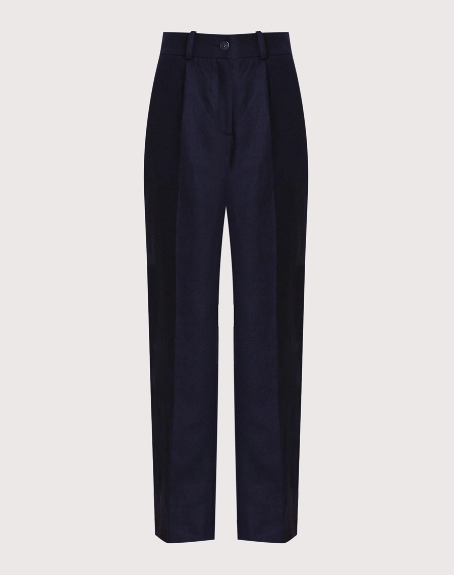 A Calça Melissa é confeccionada em linho de alta qualidade, o tecido se destaca pela leveza e excelente respirabilidade, proporcionando bem-estar ao longo do dia. <br/>