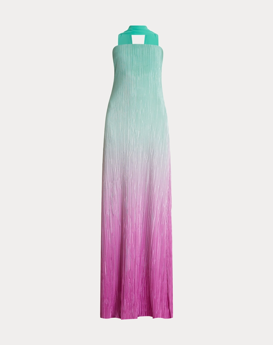 O Vestido Longo Lana é confeccionado em tecido plissado, que combina textura sofisticada e efeito de cores suaves para um visual leve e marcante. <br/>
