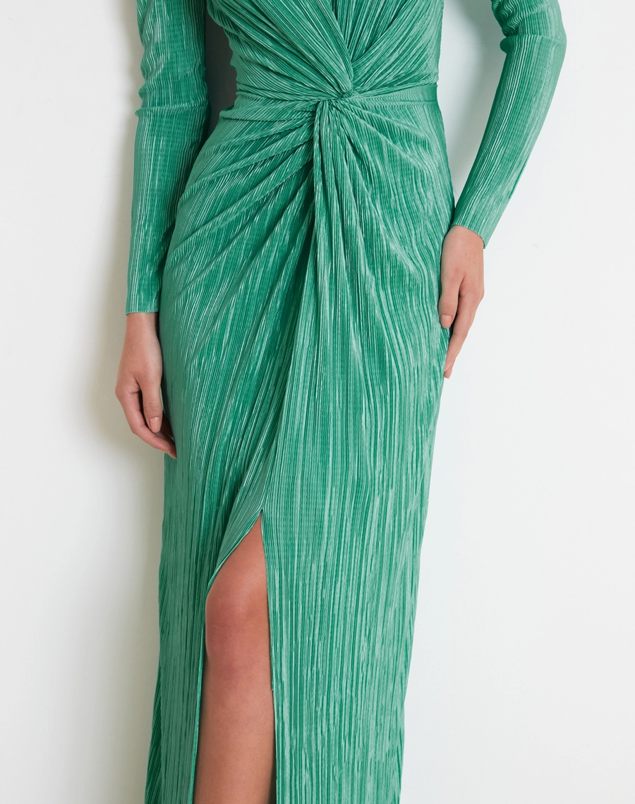 A Vestido Longo Brisa é confeccionado em malha plissada, tecido com efeito visual refinado, possui toque macio e leve elasticidade proporcionam excelente ajuste ao corpo.<br/>