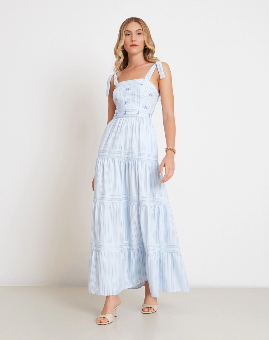 O Vestido Longo Pietra é confeccionado em tricoline listrado, tecido leve, estruturado e de ótimo caimento. <BR/>