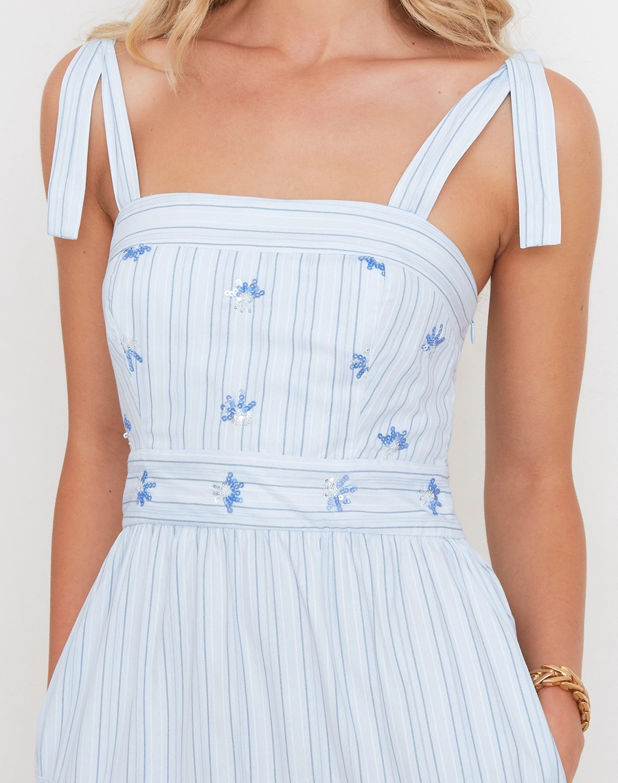 O Vestido Longo Pietra é confeccionado em tricoline listrado, tecido leve, estruturado e de ótimo caimento. <BR/>