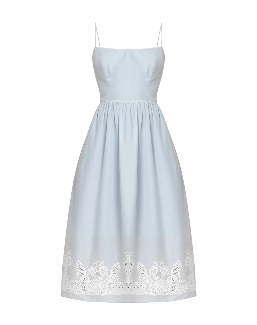 
O Vestido Midi Morgan é confeccionado em cambraia bordada, tecido de toque leve e delicado. <br/> 