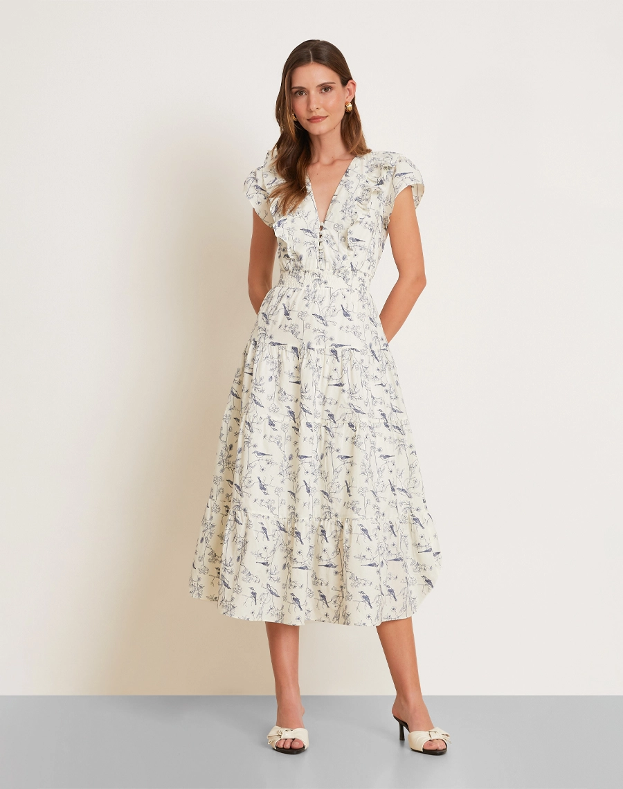 O Vestido Midi Carmem é confeccionado em cambraia, um tecido leve, fresco e de toque suave. <br/>