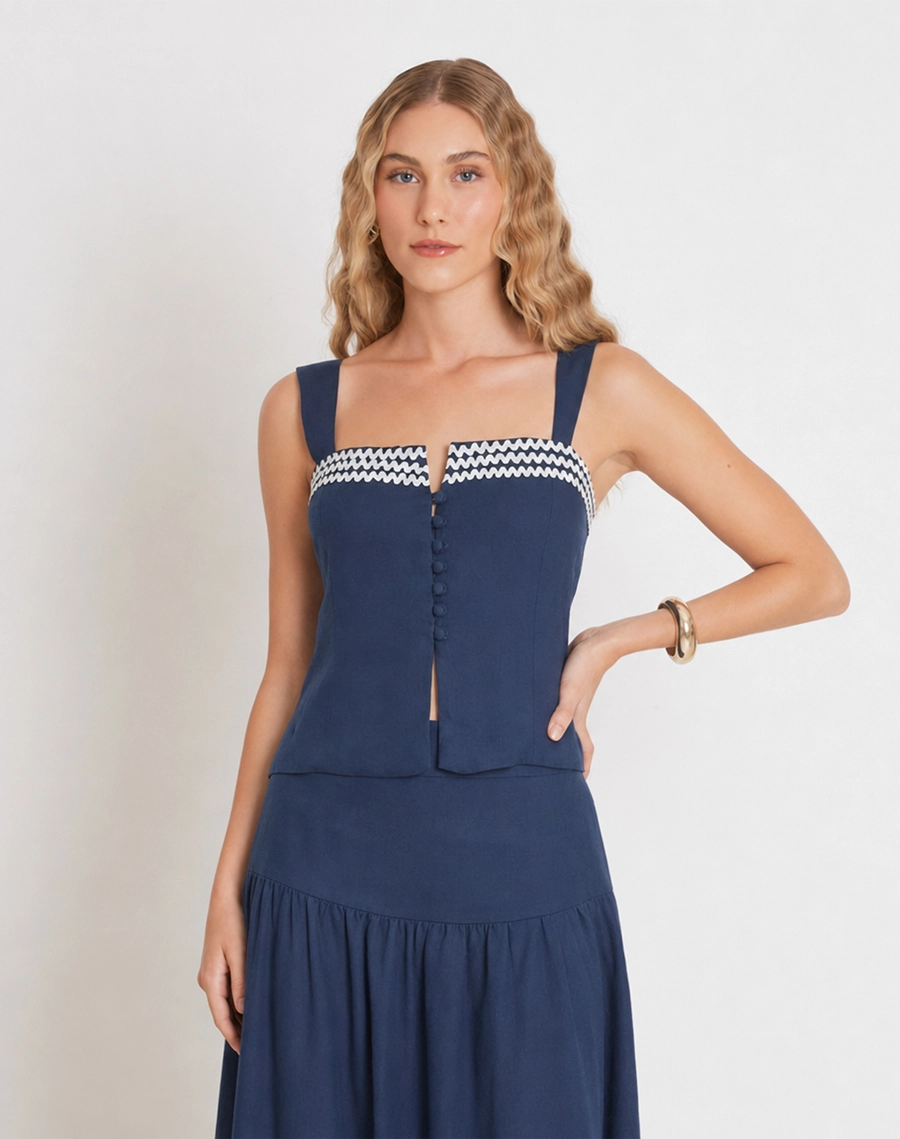 A Blusa Clara é confeccionada em linho de alta qualidade, tecido que se destaca pela leveza e excelente respirabilidade, proporcionando bem-estar ao longo do dia. <br/>