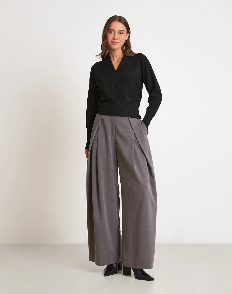 A Blusa Kathie é confeccionada em Tricô leve, com toque macio e agradável, proporcionando conforto e ótimo caimento no corpo.